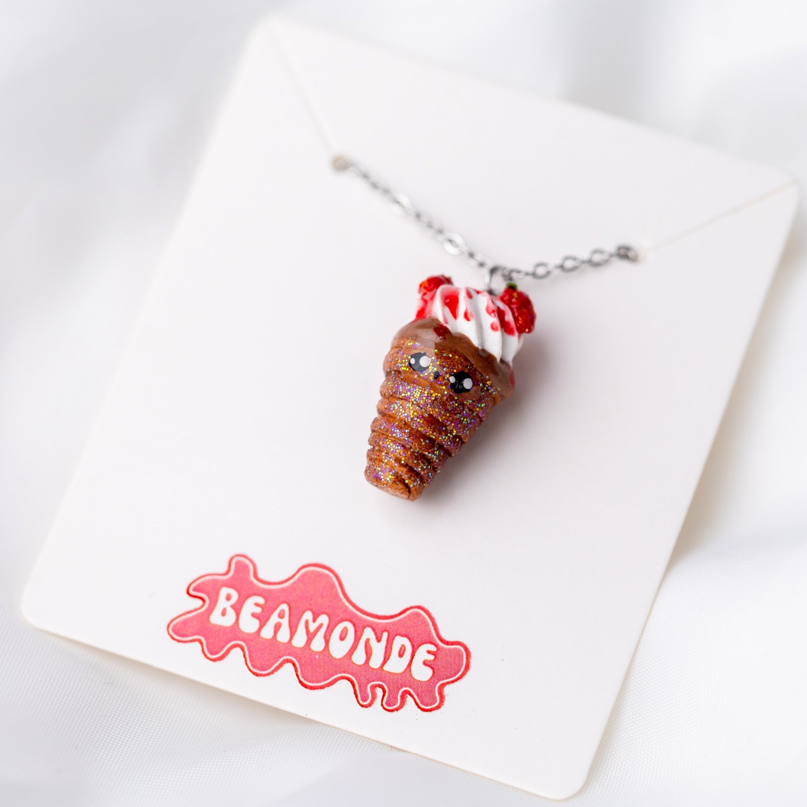 Strawberry chimney cake