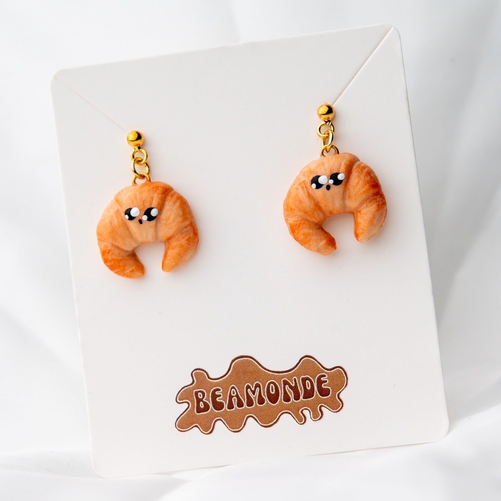 Cute miniature Croissant earrings - handmade polymerclay jewelry